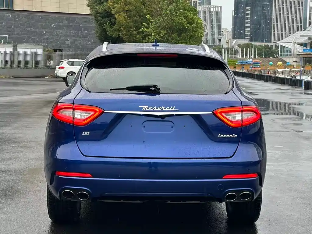 MASERATI LEVANTE