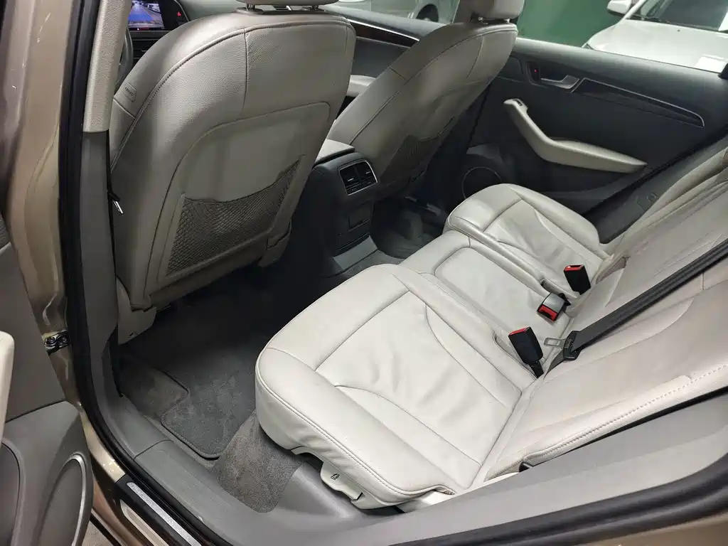 Audi Q5 — миниатюра 5