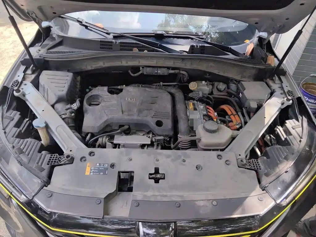 Roewe RX5 New Energy — миниатюра 21