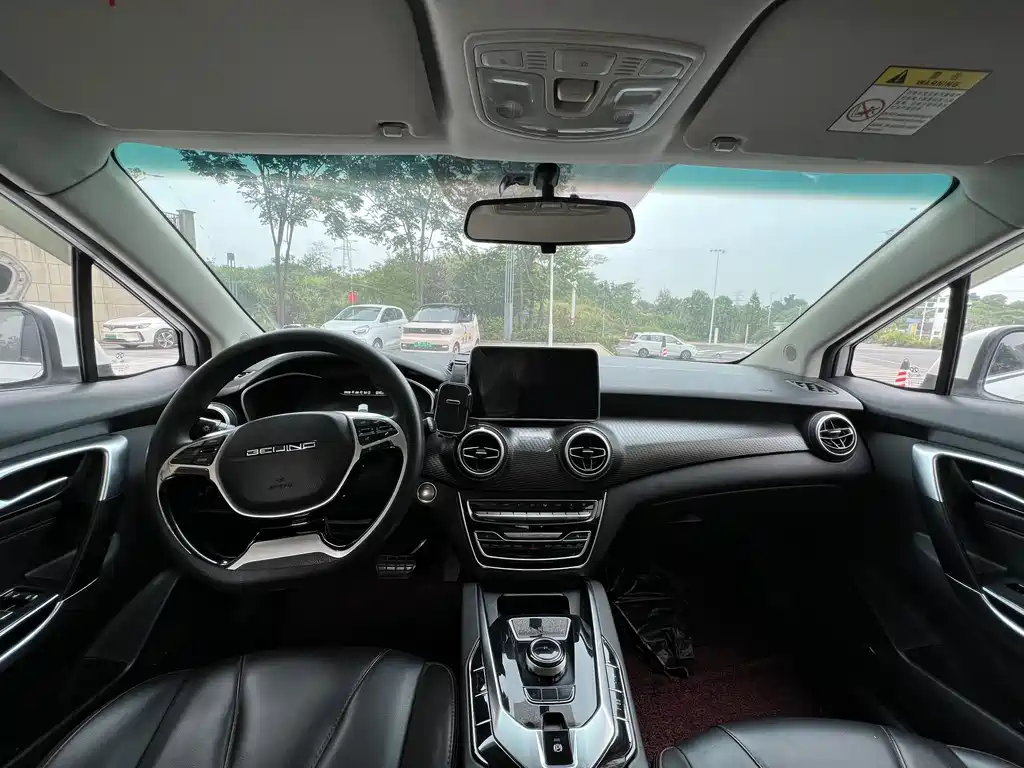 BAIC EU5 — миниатюра 8