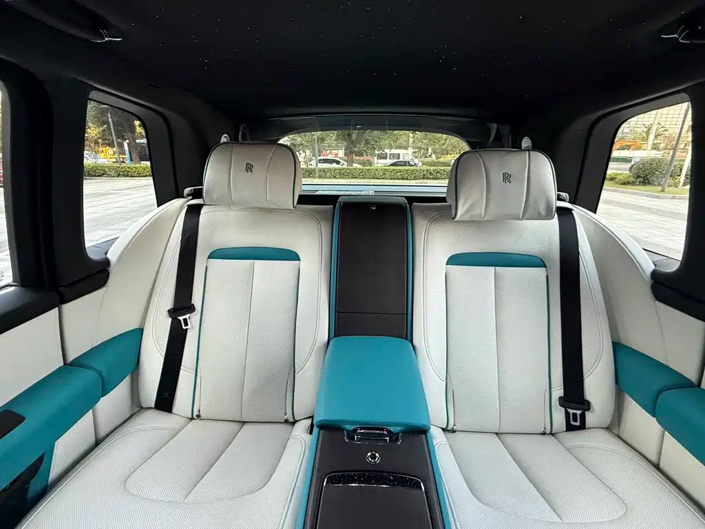 ROLLS-ROYCE CULLINAN