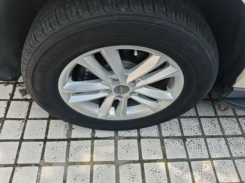 Zotye T600 Coupe — миниатюра 23