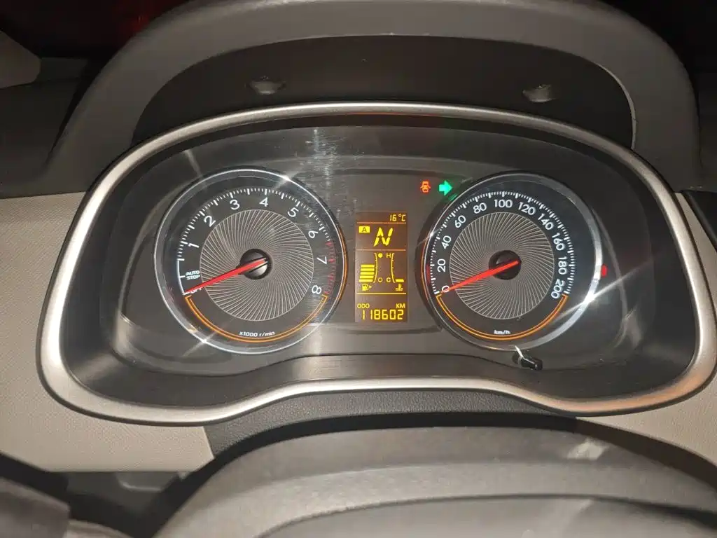 Chevrolet Sail — миниатюра 12