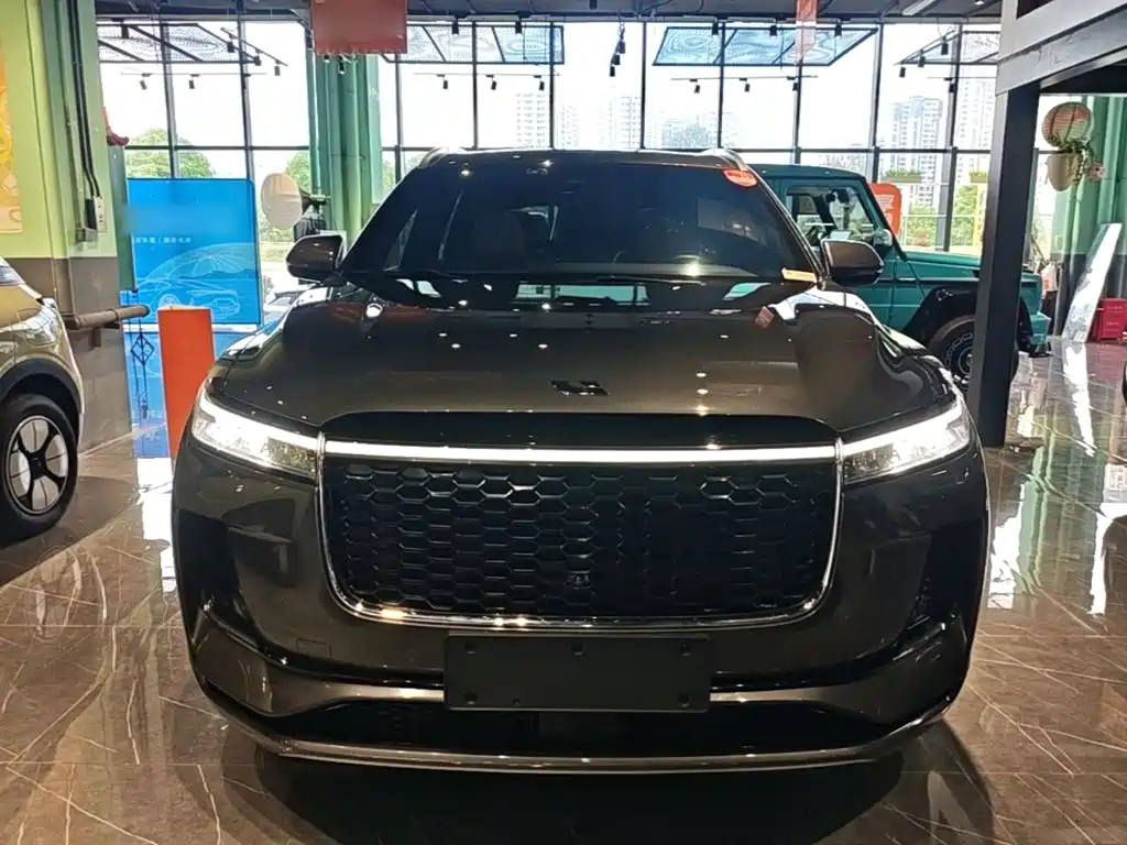 Li Auto Li ONE — миниатюра 3