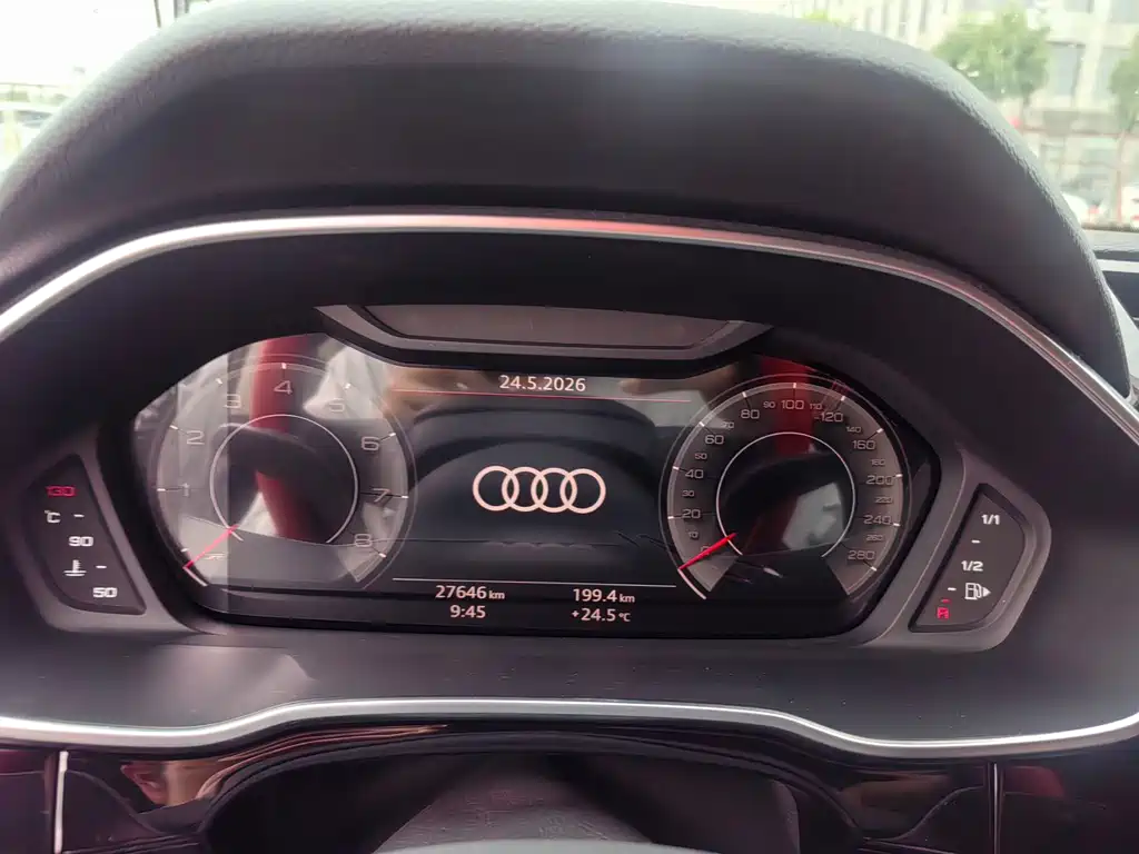 Audi Q3 2023 35 TFSI Fashion (1.4T)