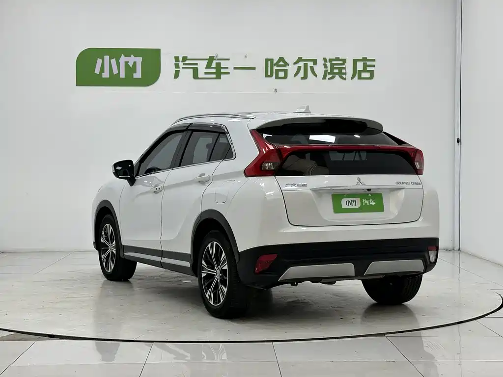 Mitsubishi Eclipse Cross — миниатюра 4