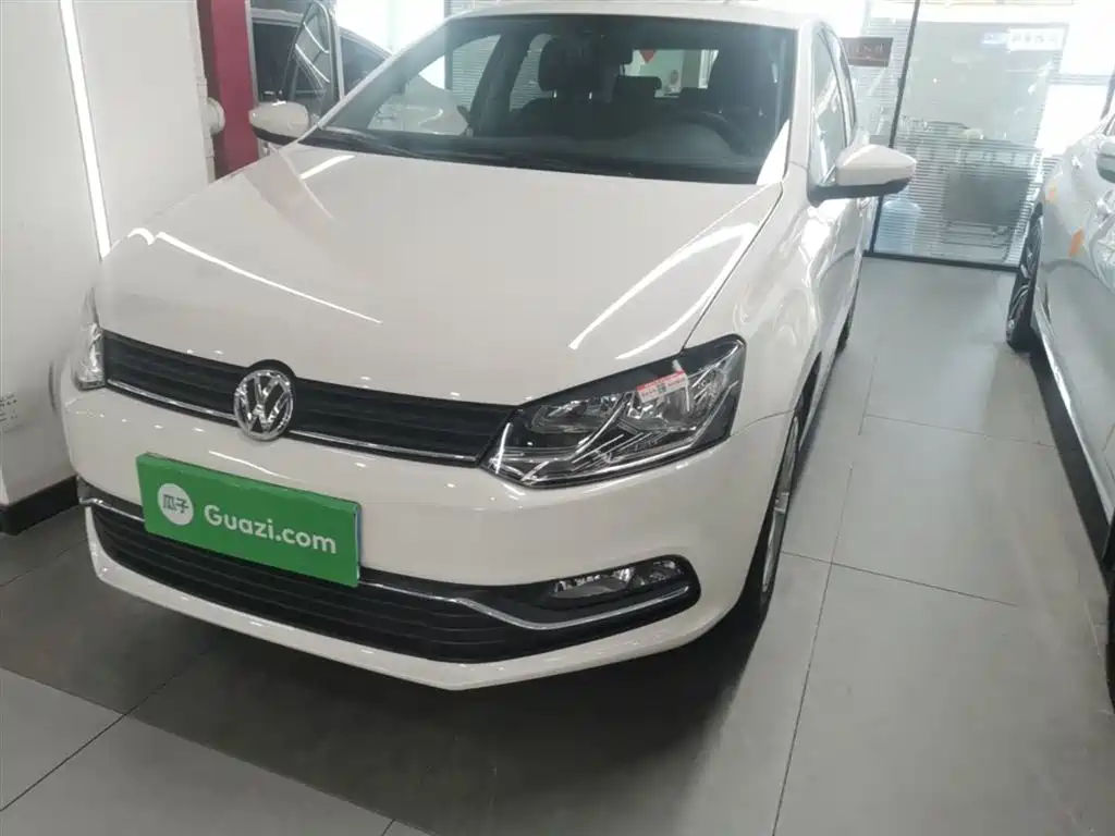 Volkswagen Polo 2015