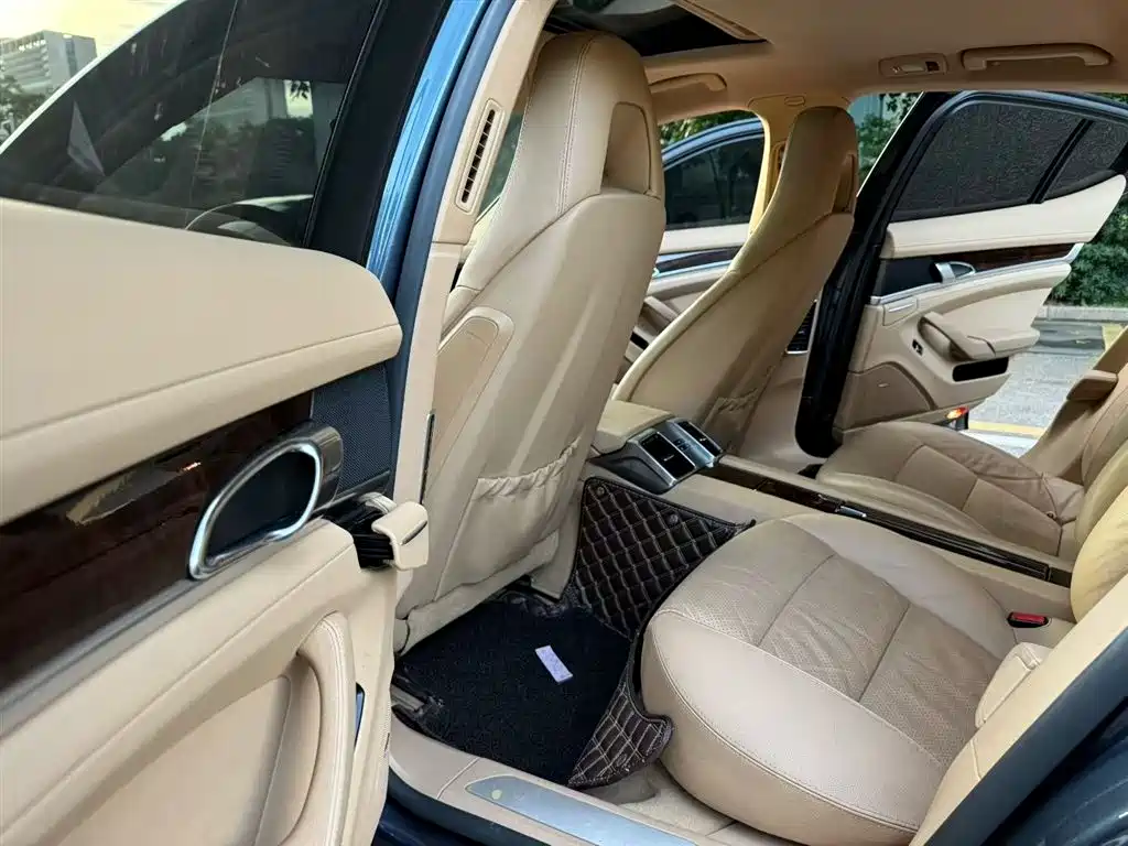 Porsche Panamera 2010 Panamera 3.6L