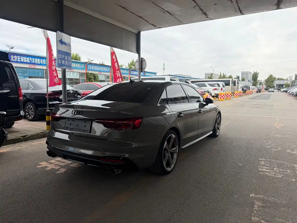 Audi S4 — миниатюра 4