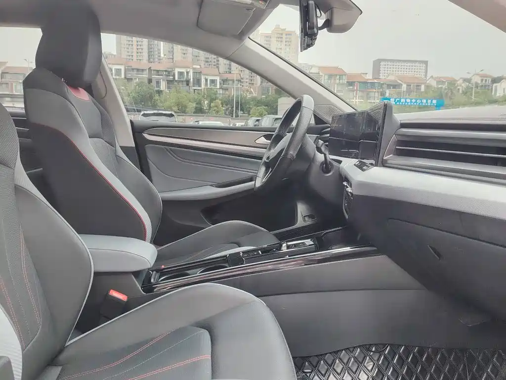 Volkswagen Lamando — миниатюра 5