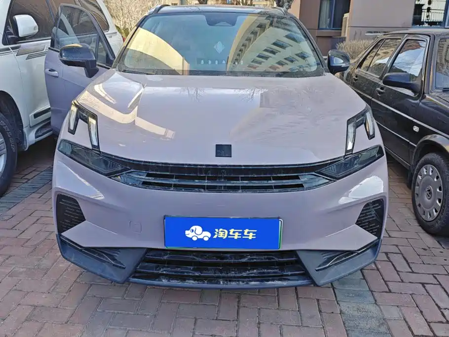 Lynk & Co 06 EM-P — миниатюра 2