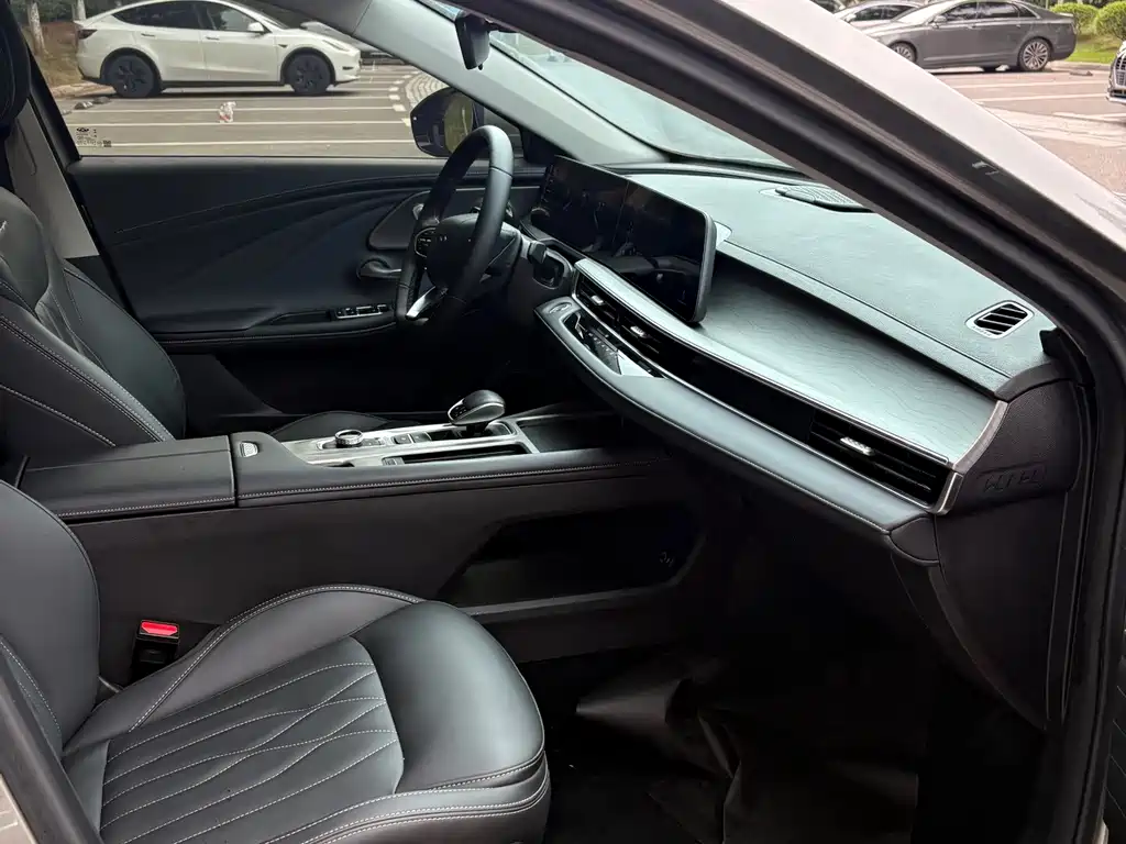 Chery Arrizo 8 — миниатюра 11