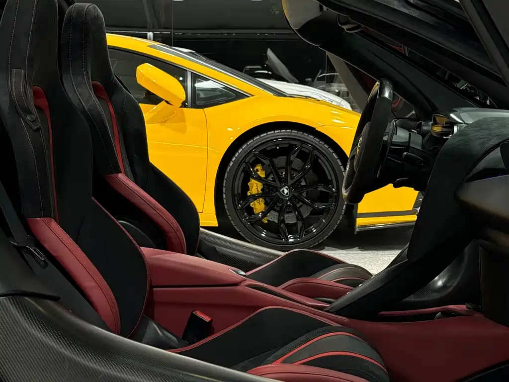 McLaren 720S — миниатюра 9