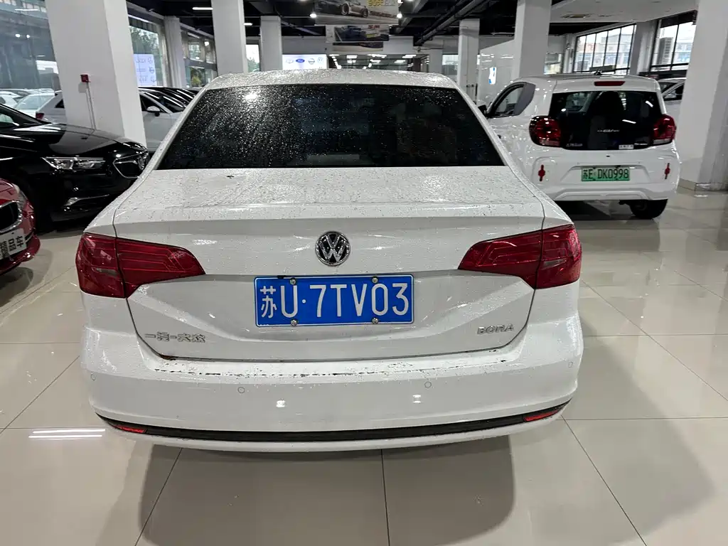 Volkswagen Bora — миниатюра 9