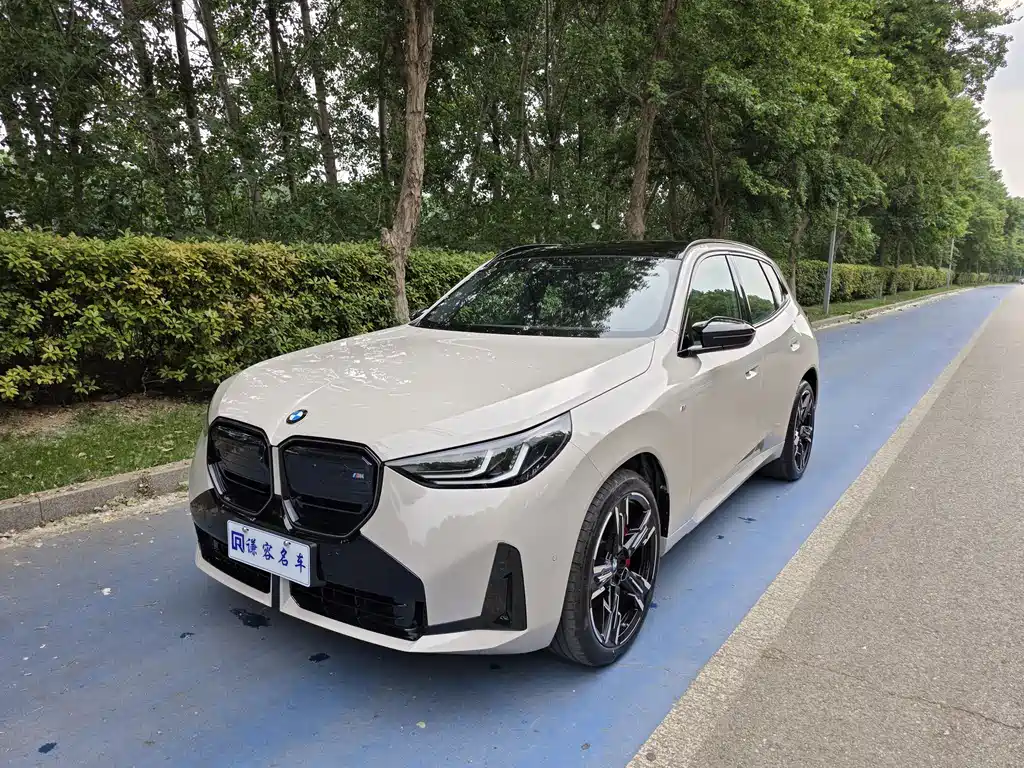 BMW 宝马X3 M50 2025
