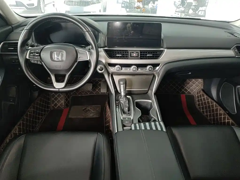 Honda Accord 2022 260TURBO Luxury