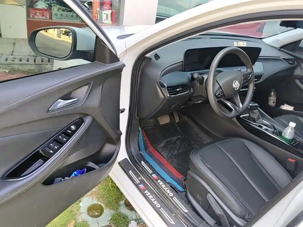 Buick Verano — миниатюра 16