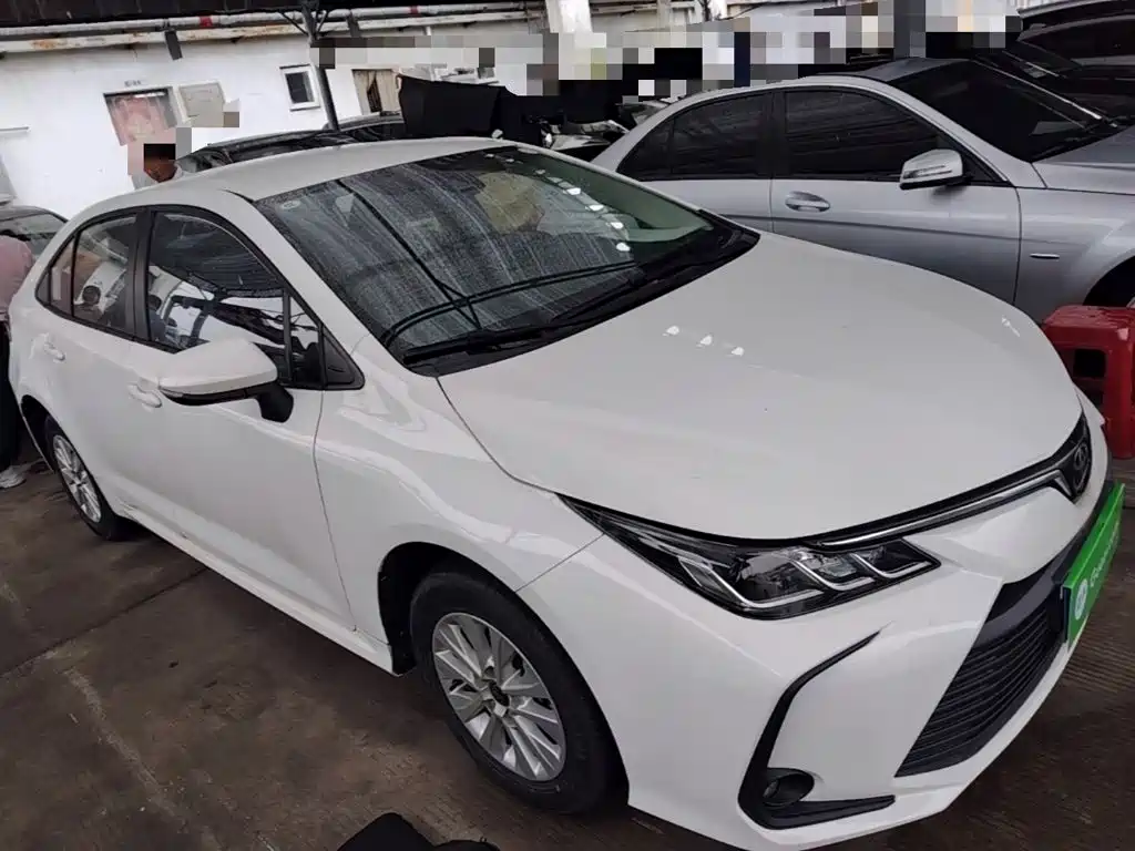 Toyota Corolla — миниатюра 4