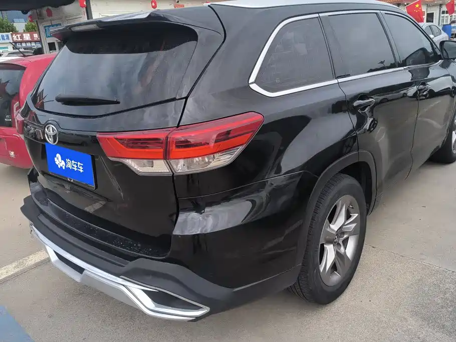 Toyota Highlander — миниатюра 3
