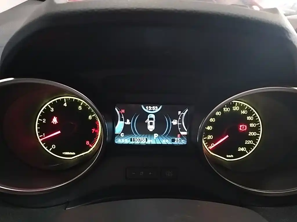 BYD Yuan — миниатюра 12