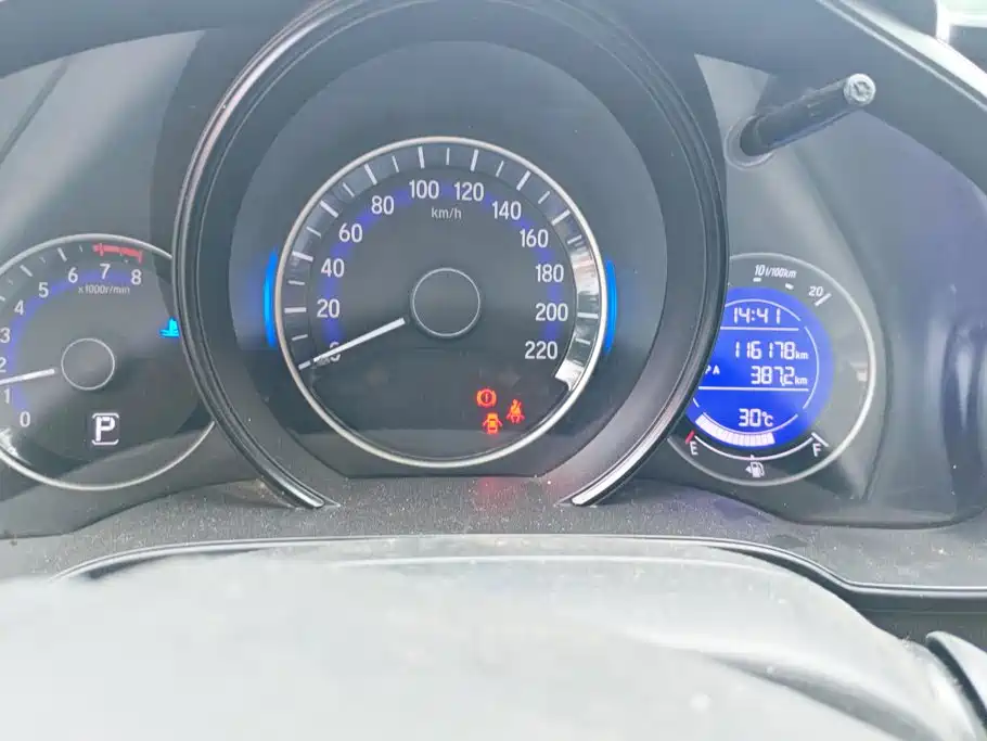 Honda Fit — миниатюра 14