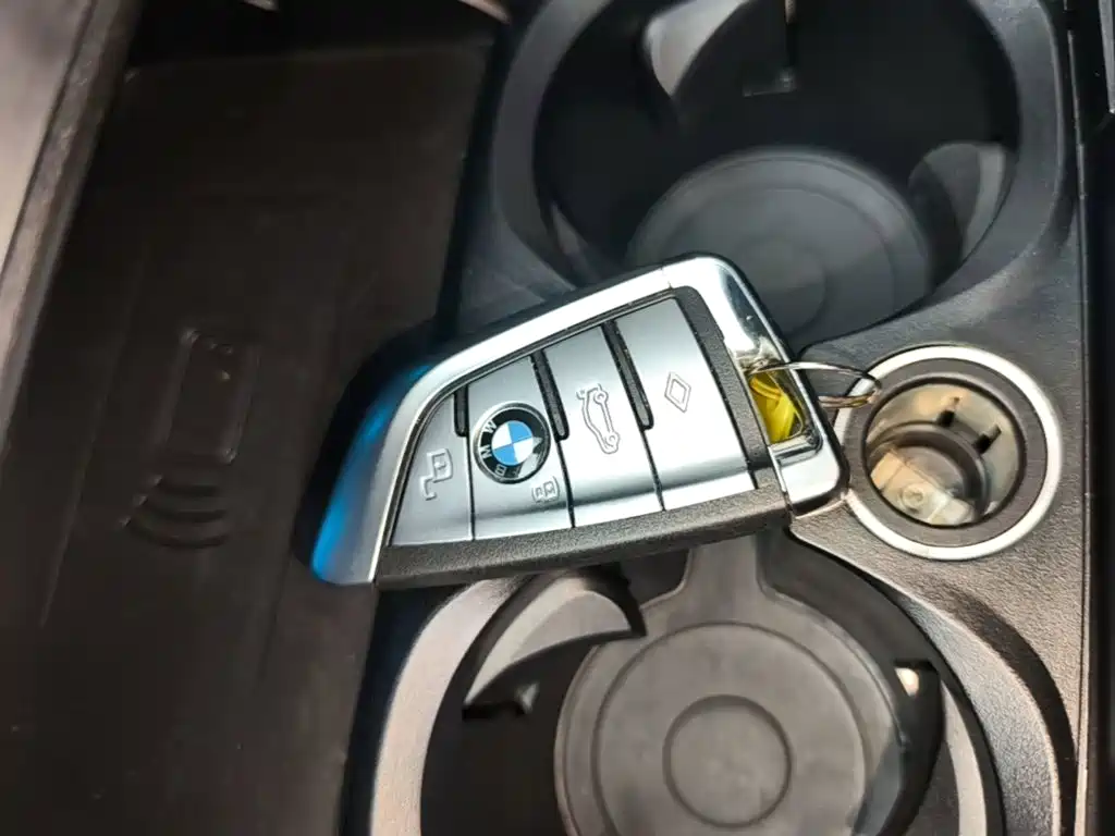 BMW 3 Series — миниатюра 9