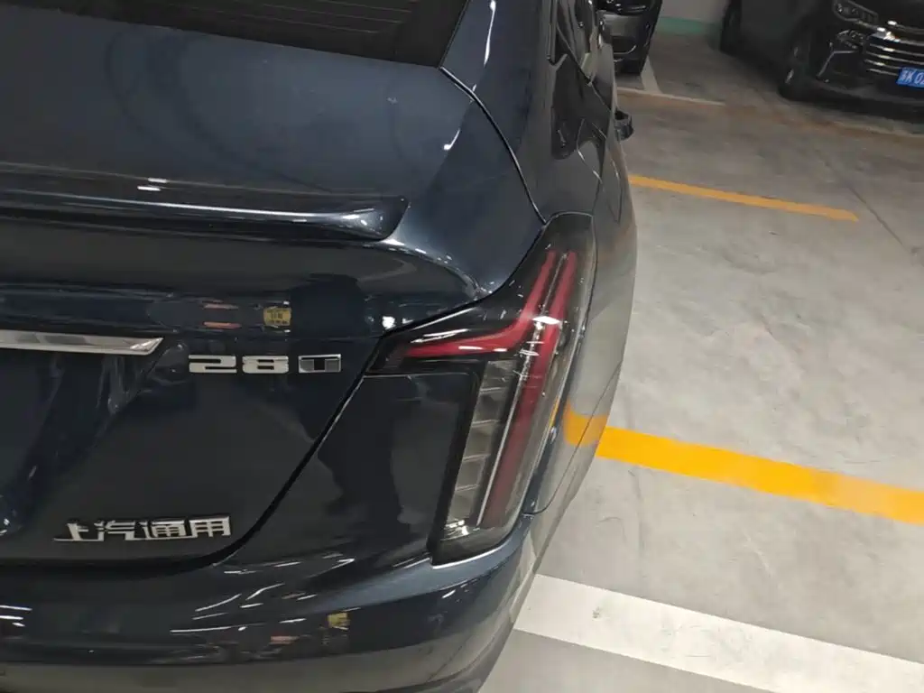 Cadillac CT5 — миниатюра 8