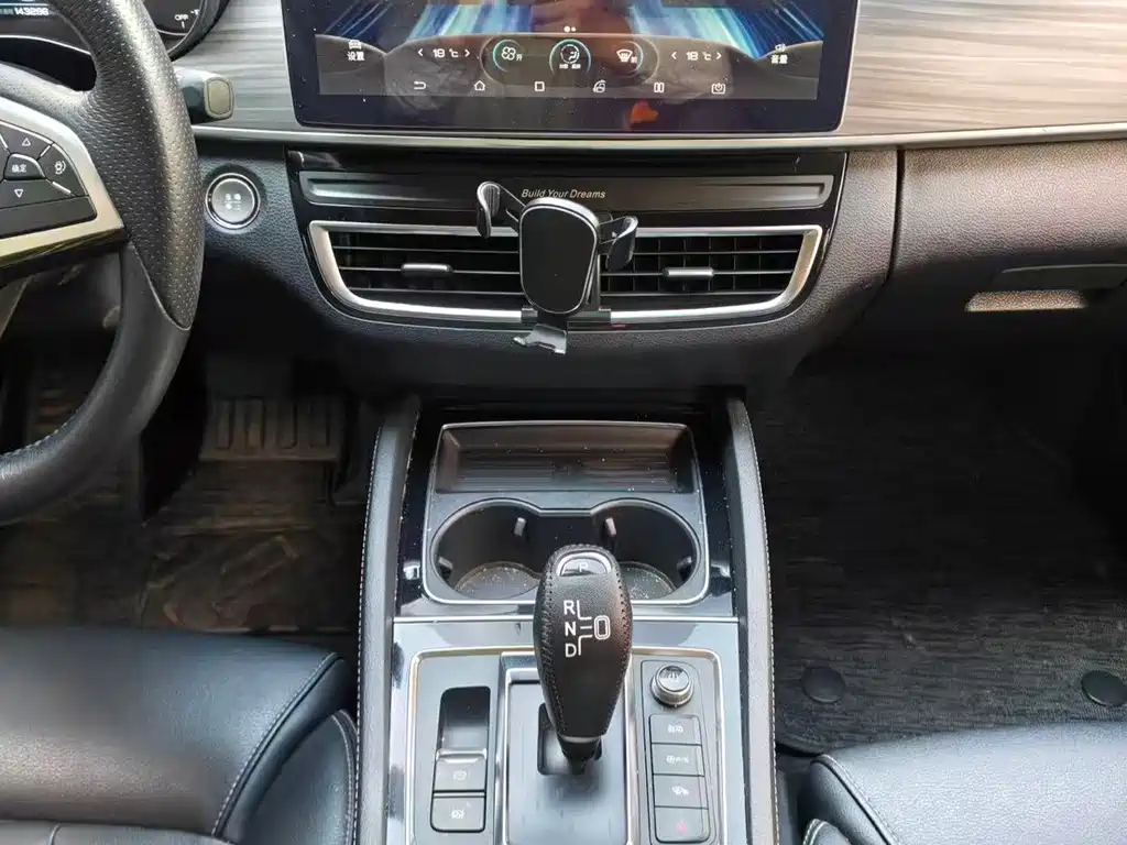 BYD MAX New Energy — миниатюра 8