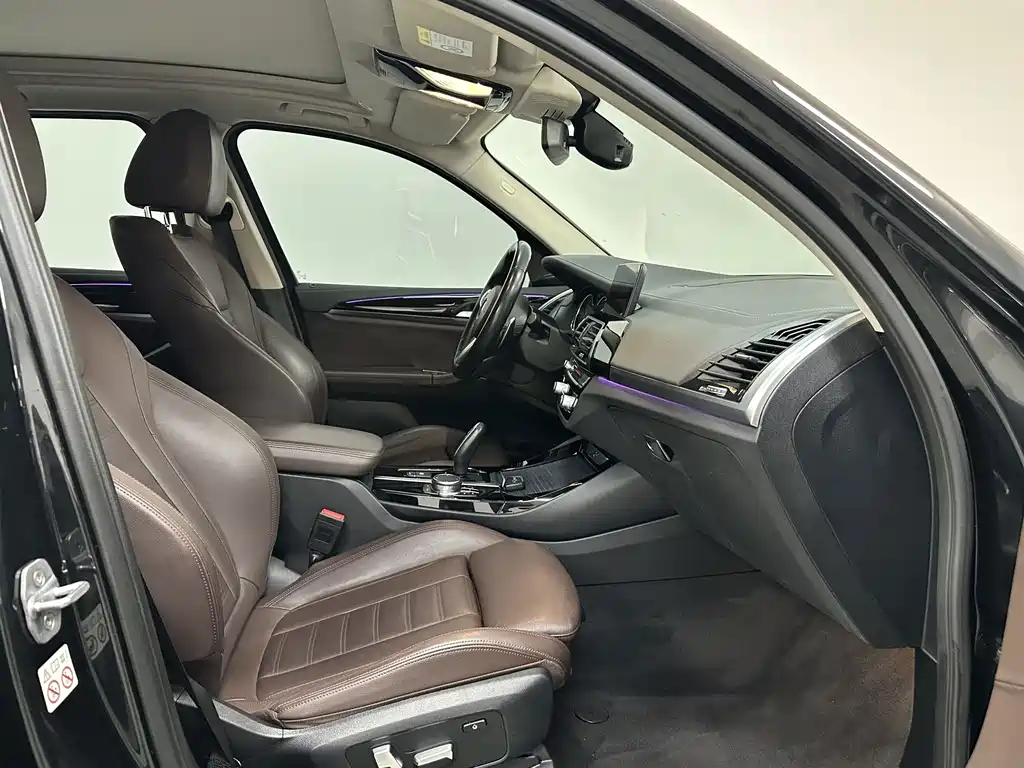BMW X3 — миниатюра 15