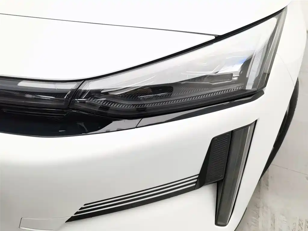 GEELY GALAXY GALAXY L6