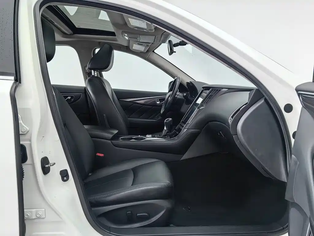 Infiniti Q50L — миниатюра 23