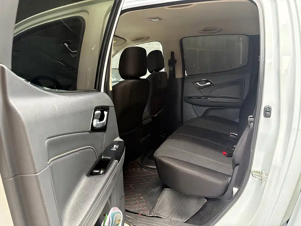Isuzu Lingtuo — миниатюра 5