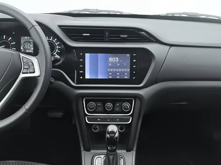 Chery Tiggo 3 — миниатюра 13