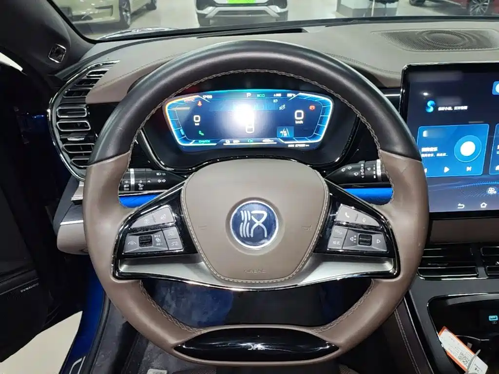 BYD Han — миниатюра 11