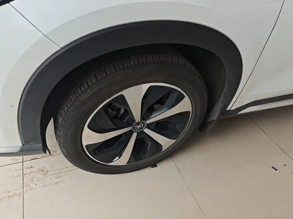 BYD PLUS New Energy — миниатюра 23