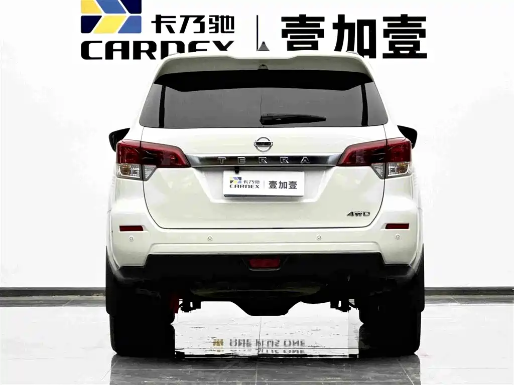 Nissan Terra — миниатюра 5