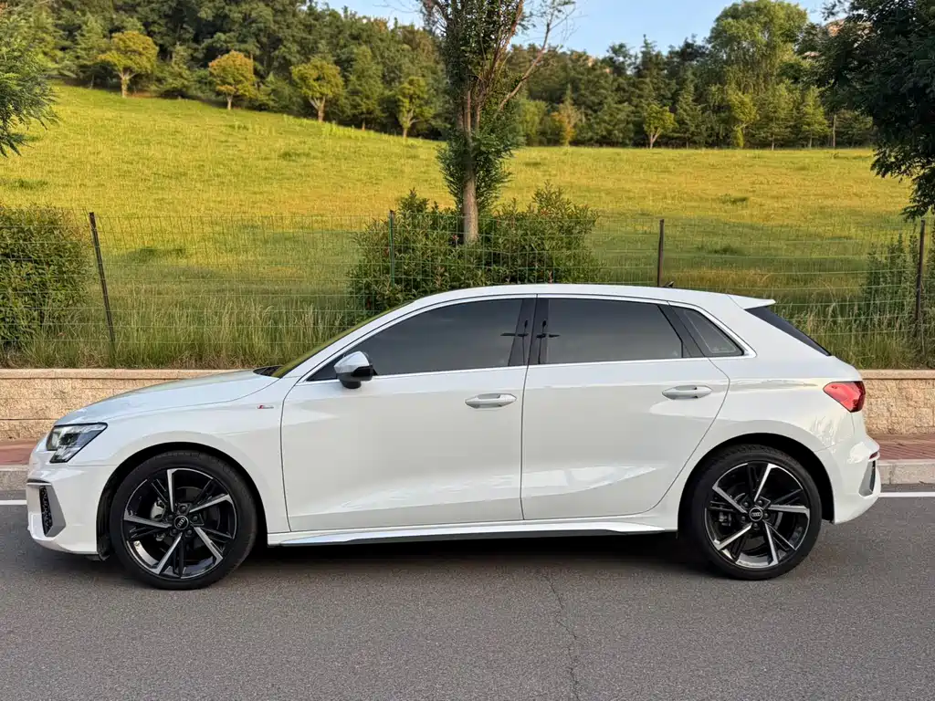 Audi A3 2022 Sportback 35 TFSI Fashion Sport