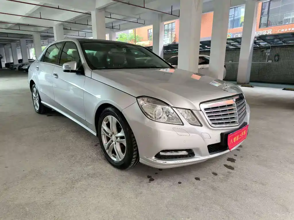 Mercedes-Benz E-Class — миниатюра 3