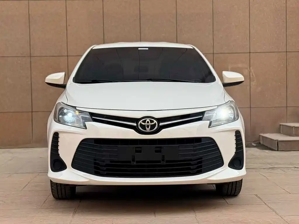 Toyota Vios 2022 — фото 2