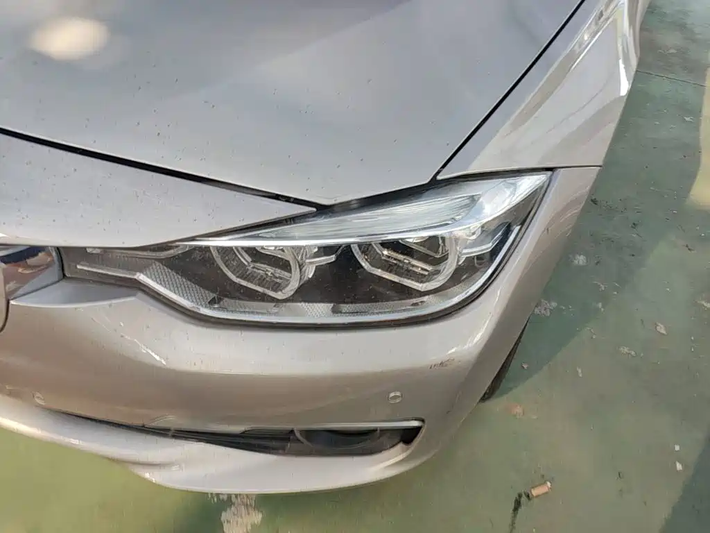 BMW 3 Series — миниатюра 24