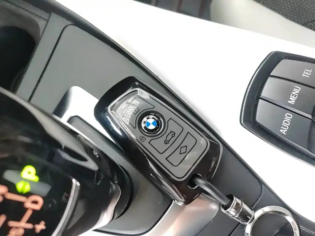BMW 1 Series (Import) — миниатюра 9