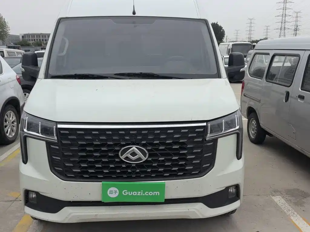 MAXUS V80 — миниатюра 23