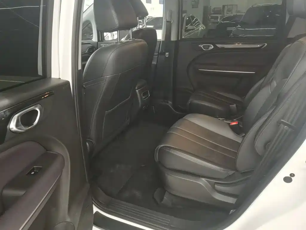 GAC Motor Trumpchi M6 — миниатюра 17