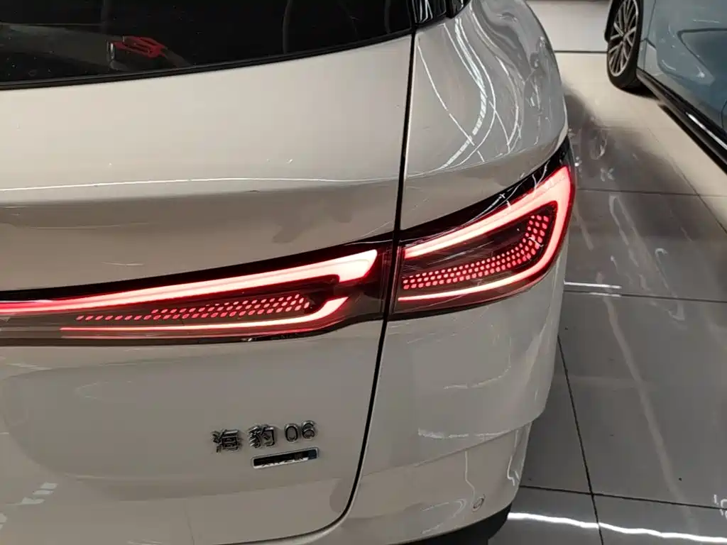 BYD Seals 06 DM-i версия для путешествий — миниатюра 8