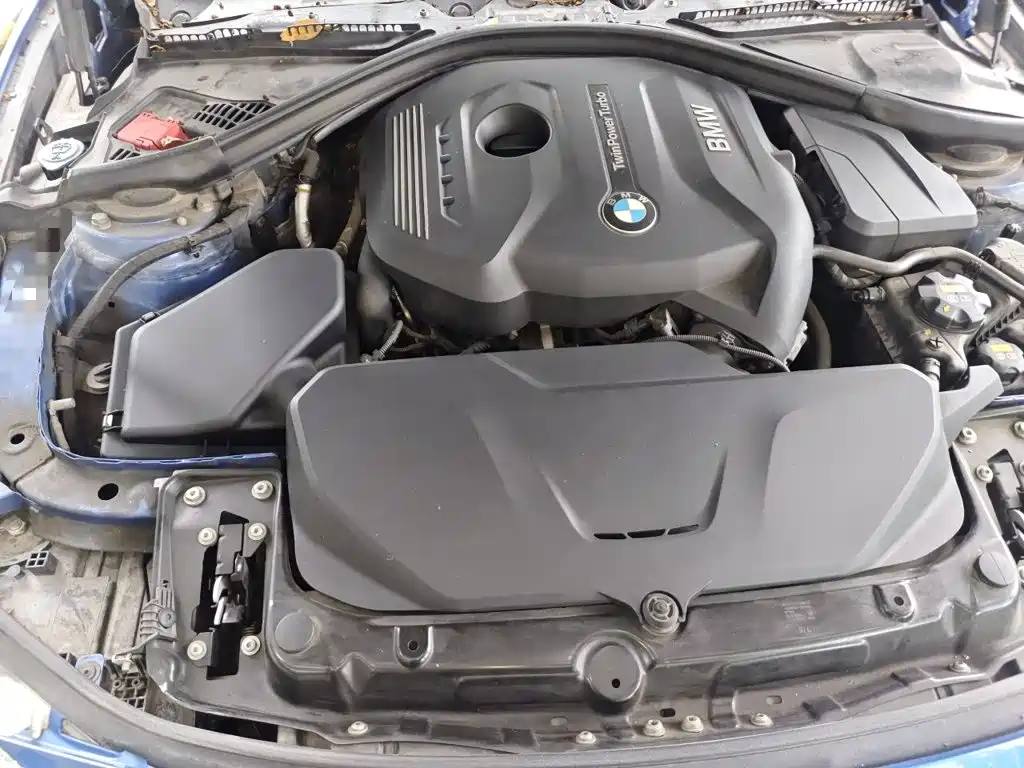 BMW 3 Series — миниатюра 11