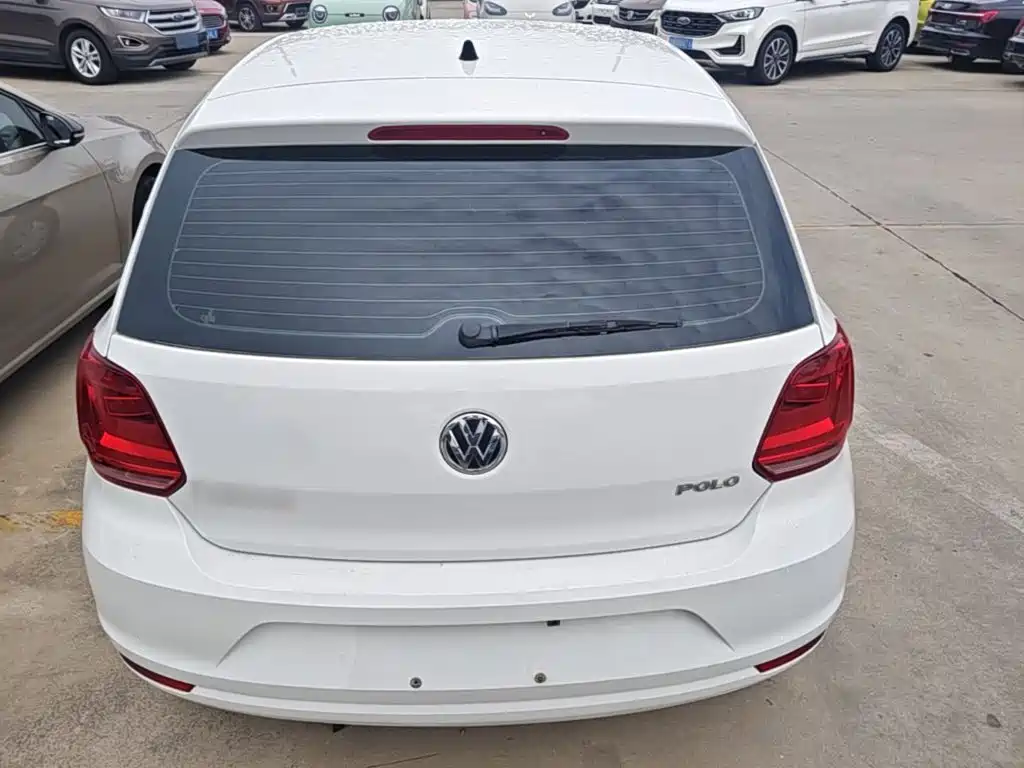 Volkswagen Polo — миниатюра 6