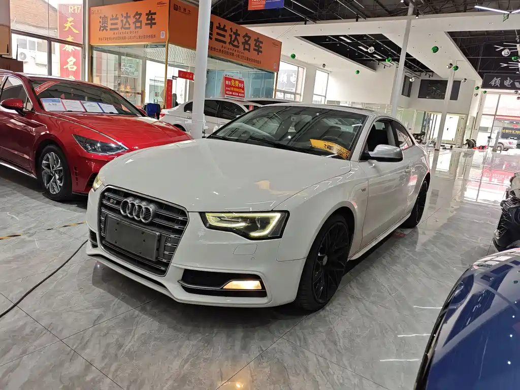 Audi A5 (Import) 2014