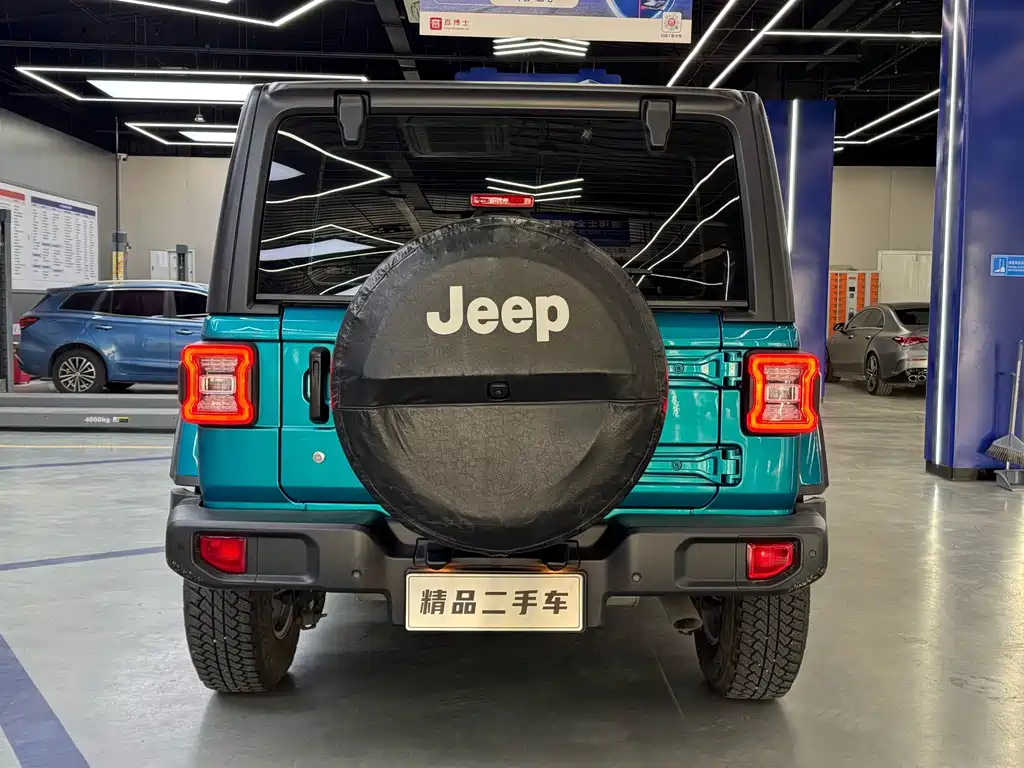 Jeep Wrangler — миниатюра 9
