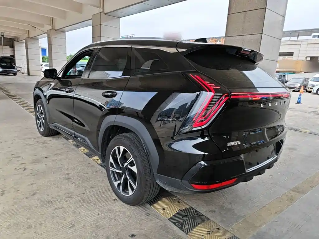 Geely Boyue L — миниатюра 5