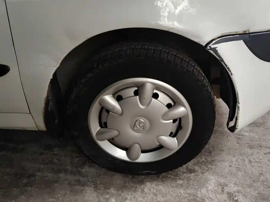 Baojun Spark — миниатюра 6